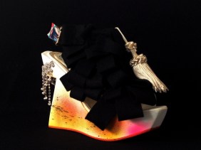 Criminal Aesthetic Fashion #23, 2013, felt, bijou and spray, size n38 / 7, unique piece