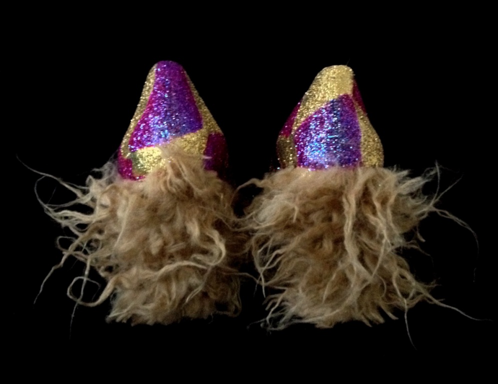 Criminal Aesthetic Fashion #29, 2013, fur, glitter, felt and bijou, size n40 / 9, unique piece