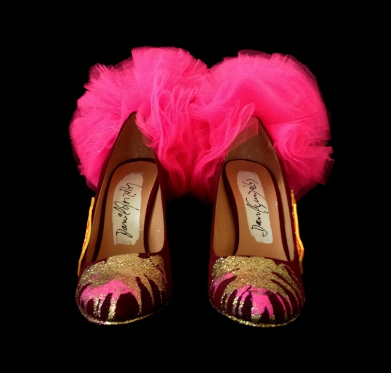 Criminal Aesthetic Fashion #4, 2013, glitter, pon pon and wings, size n39, unique piece