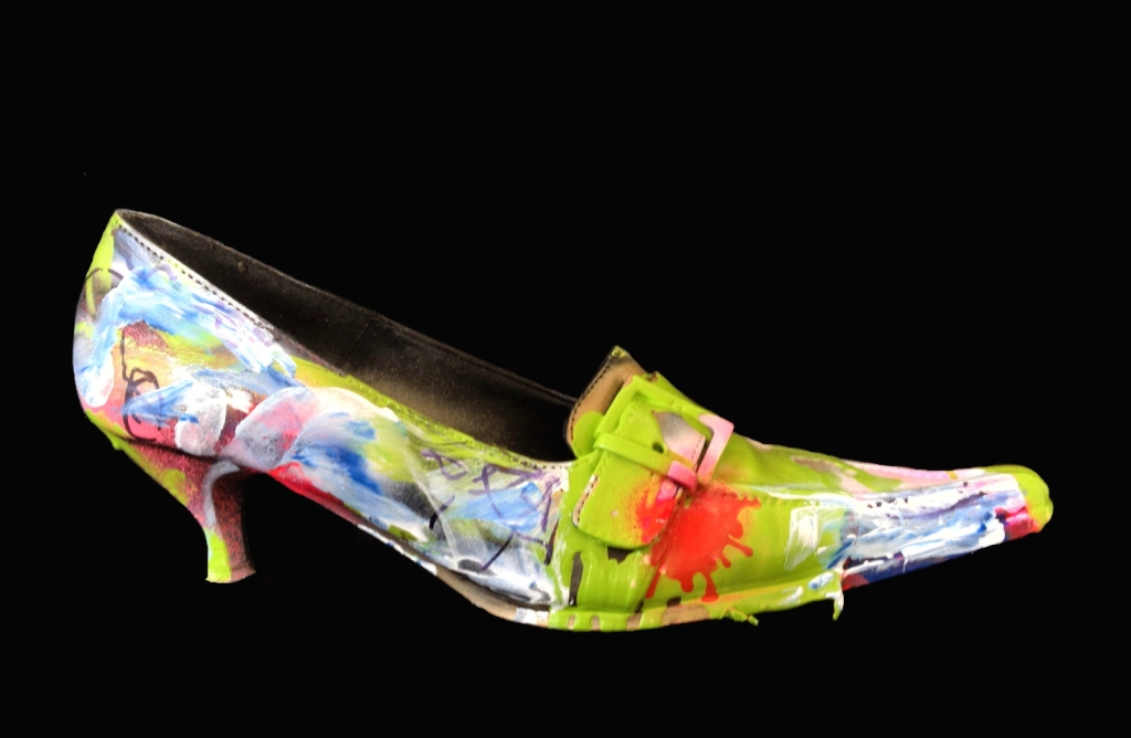 Juliet & the Forbidden Games Shoes #3, 2013, spray and acrylic on leather shoes, unique piece