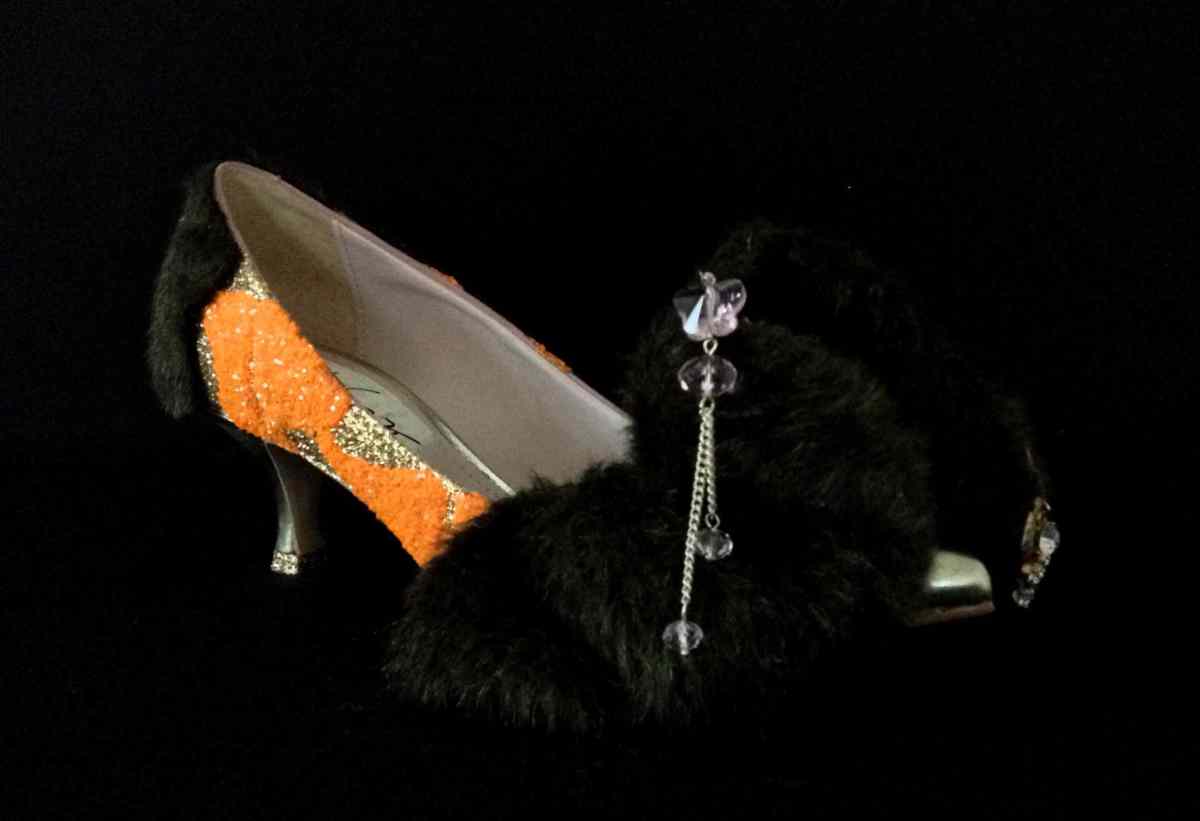 Juliet & the Forbidden Games Shoes #11, 2013, glitter, fur and bijou on leather shoes, unique piece