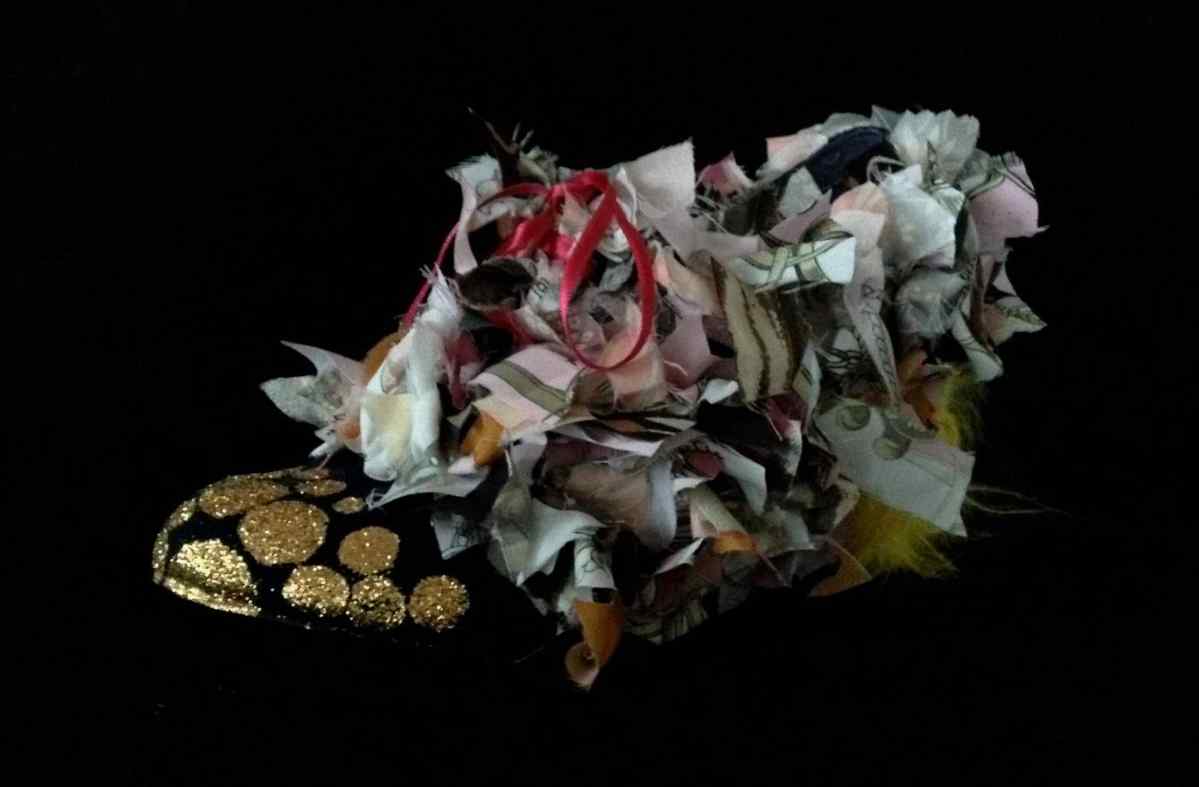 Juliet & the Forbidden Games Shoes #17, 2013, Japanese silk, glitter and fur on tleather shoes, unique piece