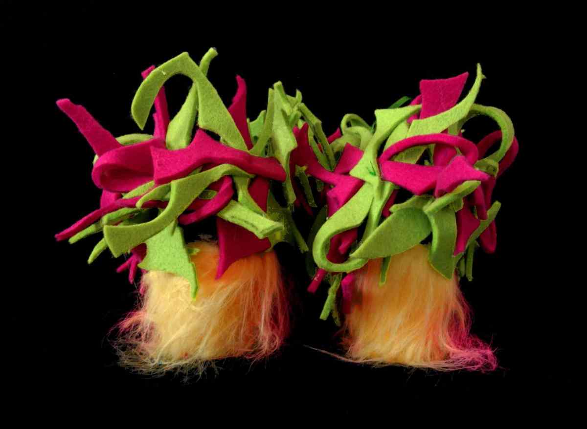 Juliet & the Forbidden Games Shoes #7, 2013, acrylic, felt, glitter, sheep fur on leather shoes, unique piece