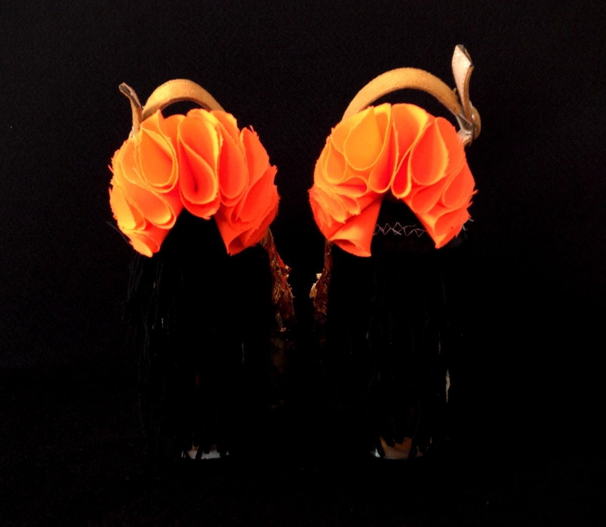 Juliet & the Forbidden Games Shoes #9, 2013, gold leaf, spray and wool on leather shoes, unique piece