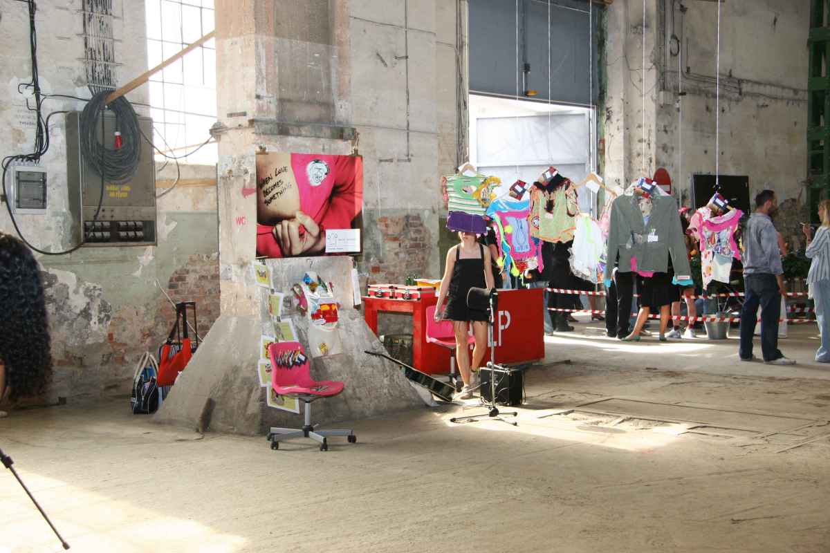 When love becomes something, shop installation view, Prague Biennale, 2005