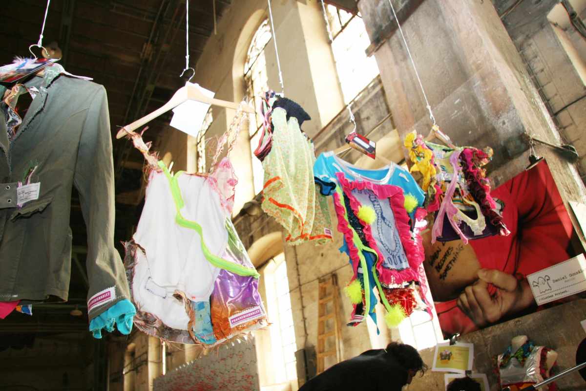 When love becomes something, shop installation view, Prague Biennale, 2005