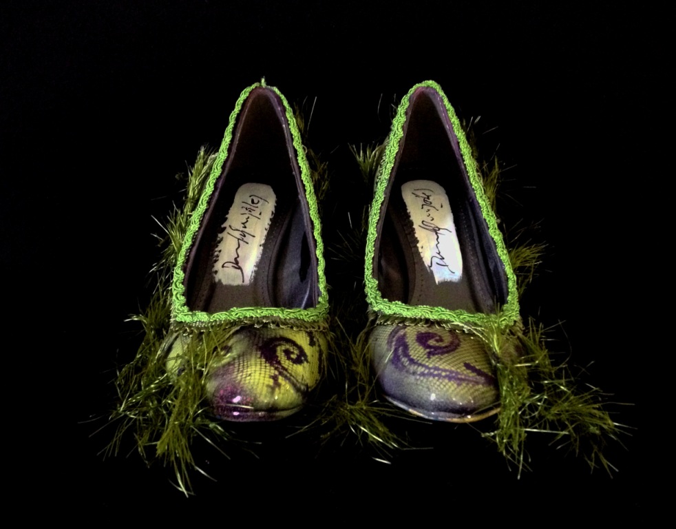 Bastardisation #14, 2014, grass-like decoration and spray paint on décolleté, size n37, unique piece