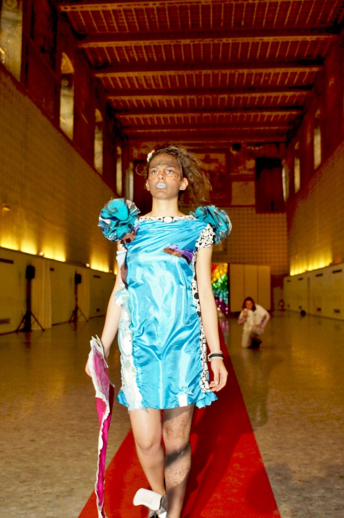 Cut-Up Wearable Scultpure Collection, runway show, 2015