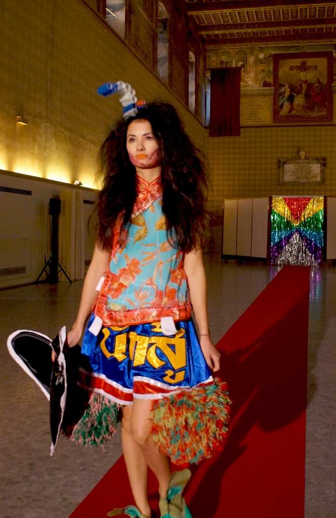 Cut-Up Wearable Scultpure Collection, runway show, 2015