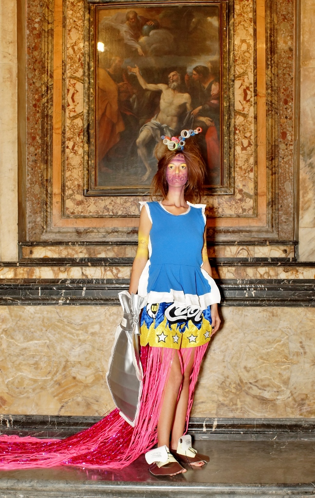 D.G. Clothes Project, Cut-Up Scultpure Clothes Collection, Lookbook, Ph Gabriele Malaguti, courtesy Giubilarte