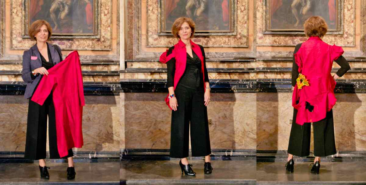 Wearable Sculpture-Portrait, before & after live production during "Portrait Fashion Factory" Performance