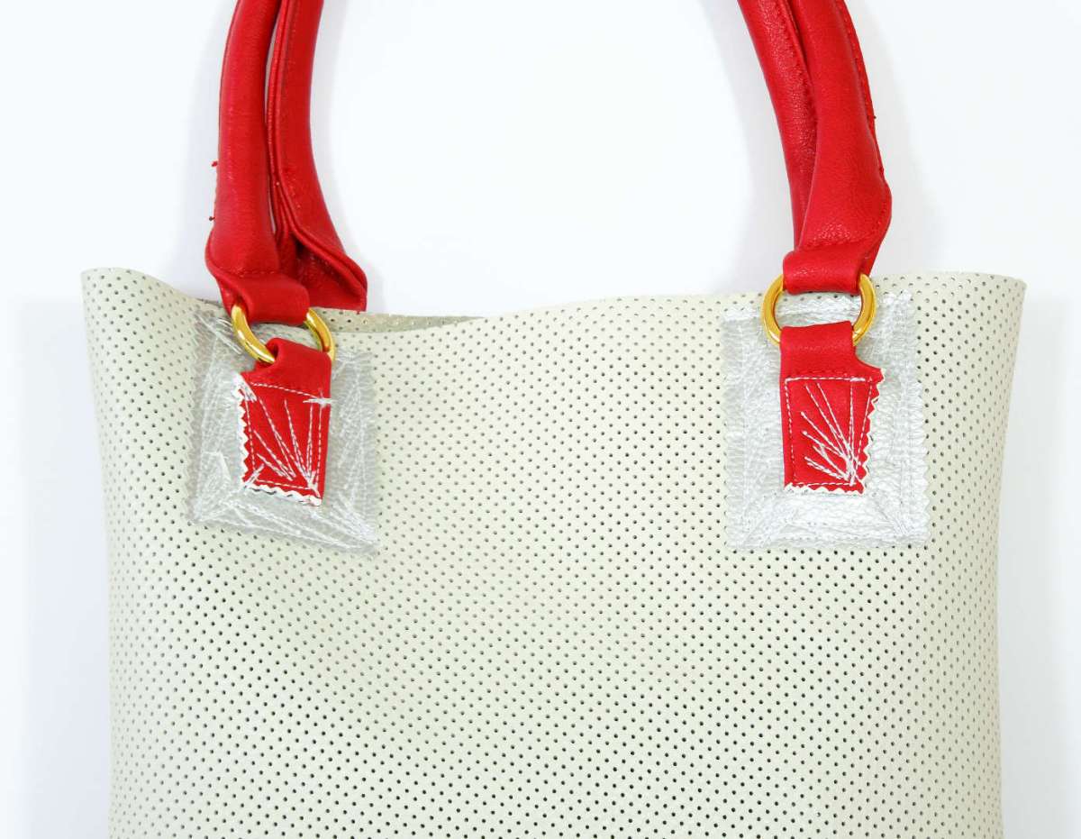 Daniel González D.G.Clothes Project, Bag #40, 2017, detail