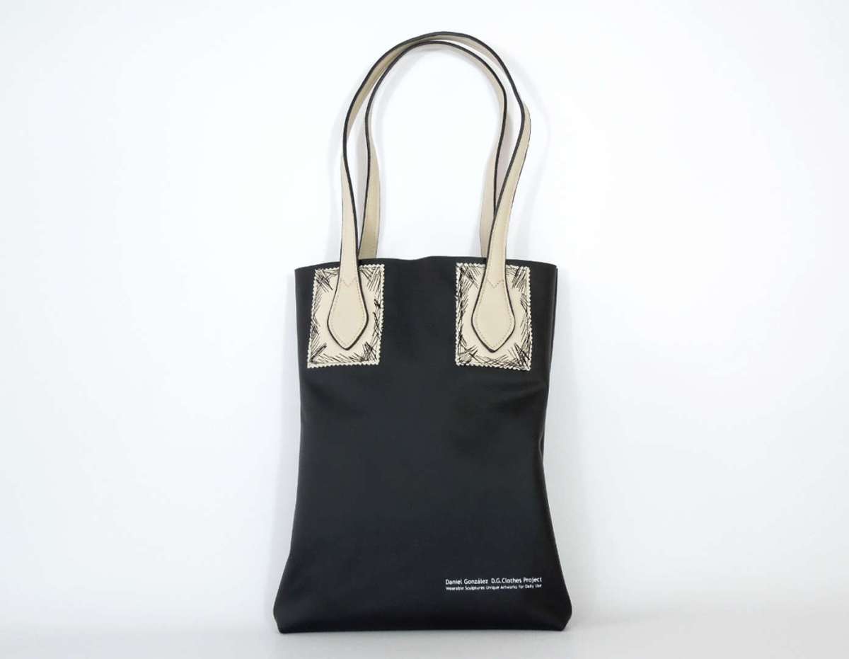 Daniel González D.G.Clothes Project, Bag #41, 2017